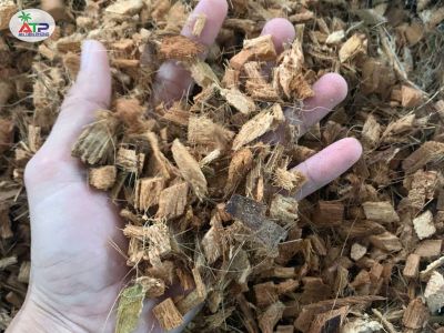 coconut husk chips