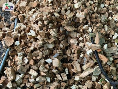 coconut husk chips
